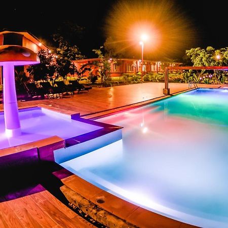 Royal Emerald River View Resort Bagan Ngoại thất bức ảnh
